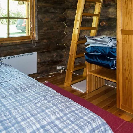 Holiday home Holiday Kelosyvari 14 *